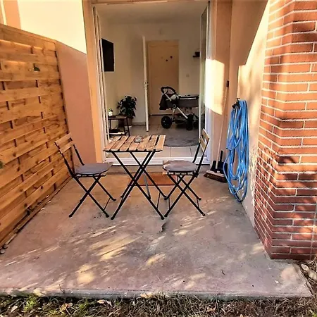 Et Moderne Grand Confort Lägenhet